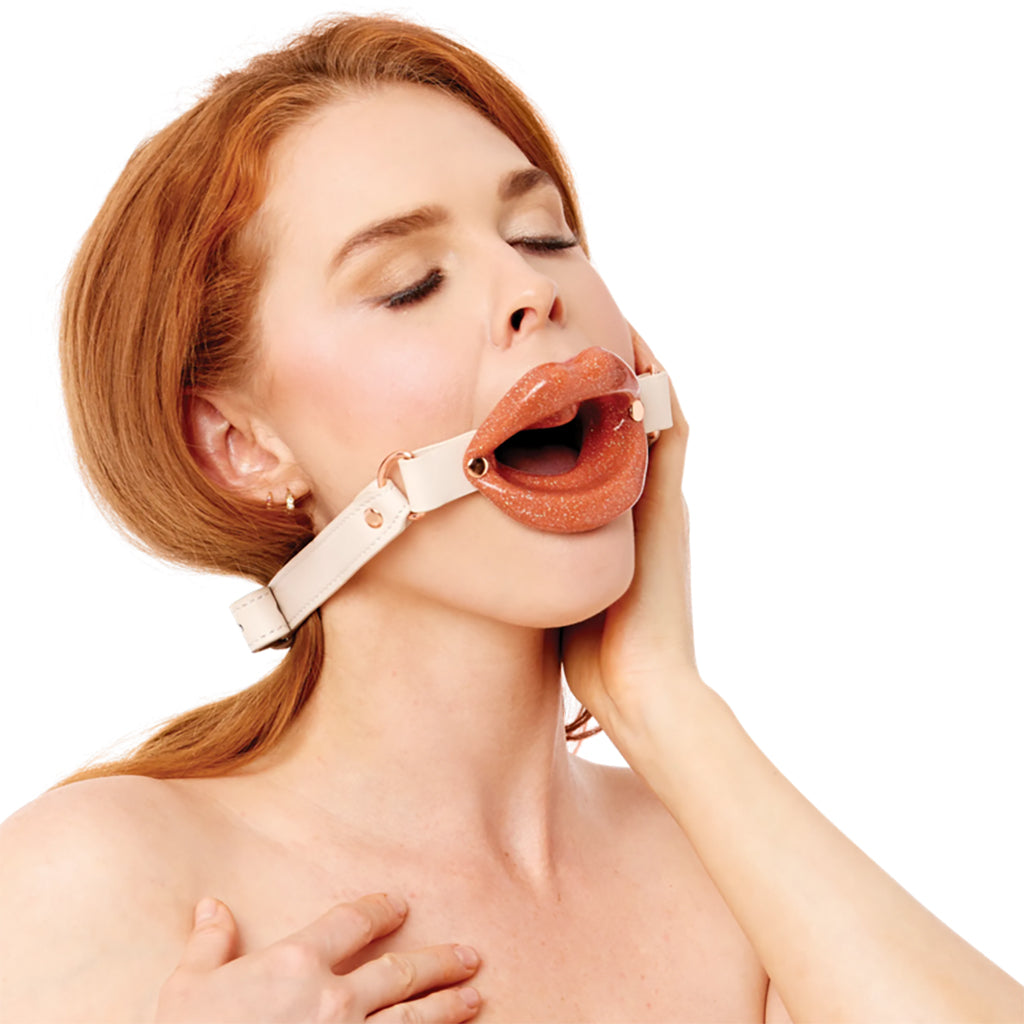 S&M Peaches 'n CreaMe Silicone Lips Gag